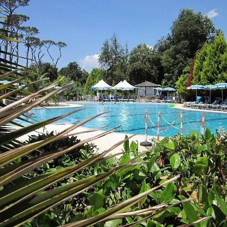 Chalet Toscany - Zona Rossa 14 ヴィアレッジョ
